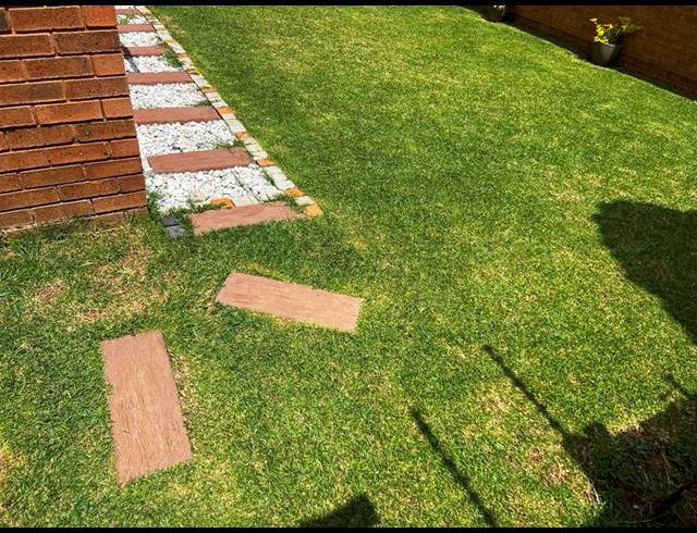 3 BEDROOM PROPERTY TO RENT IN EQUESTRIA